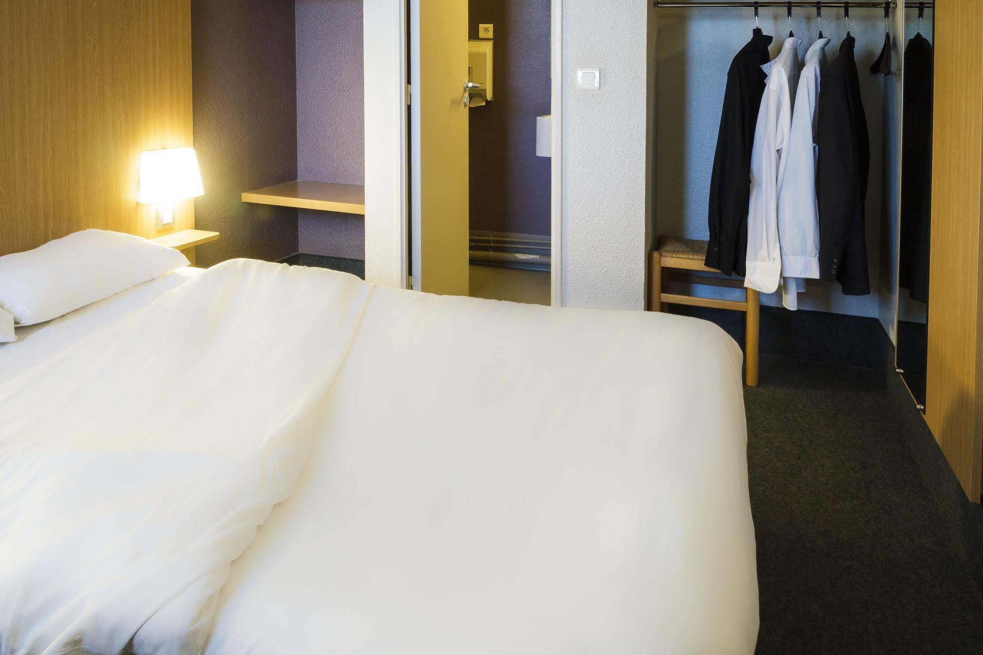 Brit Confort Saint-brieuc Hotel 3*