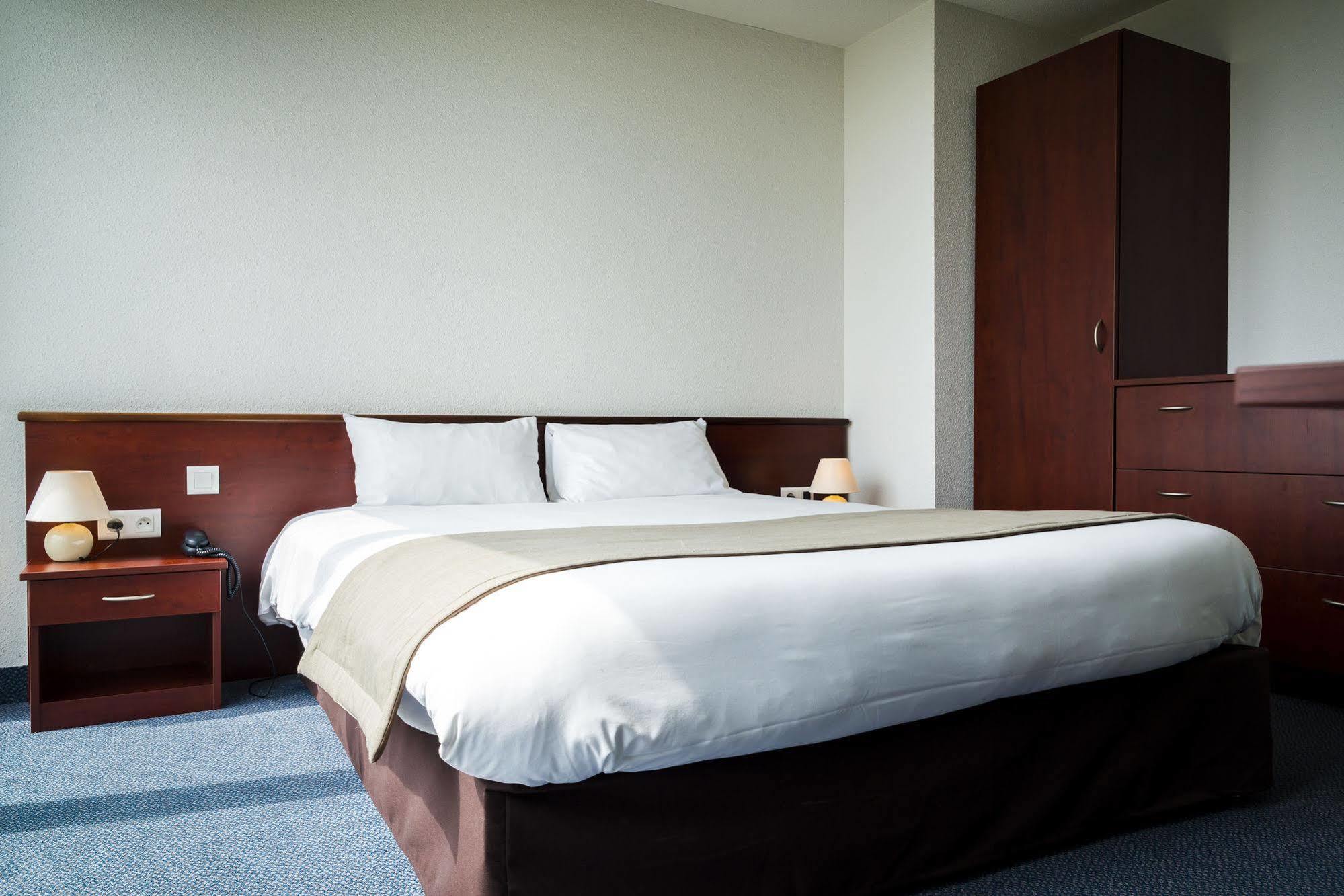 Brit Confort Saint-brieuc Hotel